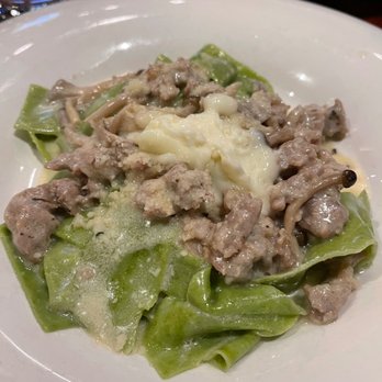Ristobar - PAPPARDELLE AI FUNGHI
Homemade Spinach Pappardelle, Sautéed Wild Mushrooms, Italian Sausage, Stracciatella Cheese - Italian Near Me - San Francisco, California Ristobar - PAPPARDELLE AI FUNGHI
Homemade Spinach Pappardelle, Sautéed Wild Mushrooms, Italian Sausage, Stracciatella Cheese - Italian Near Me - San Francisco, California