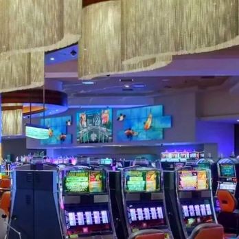 Bally's Evansville Casino & Hotel - Quick snapshot of gaming area at Bally's - Casinos Near Me - Evansville, Indiana Bally's Evansville Casino & Hotel - Quick snapshot of gaming area at Bally's - Casinos Near Me - Evansville, Indiana