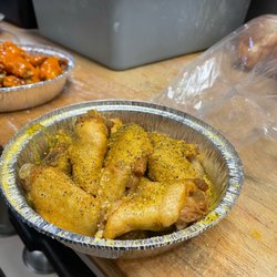 Lemon pepper Hot Wings - 5 Pieces
