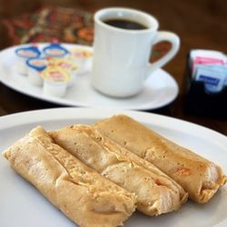 EL RINCON LATINO RESTAURANT - Tamales