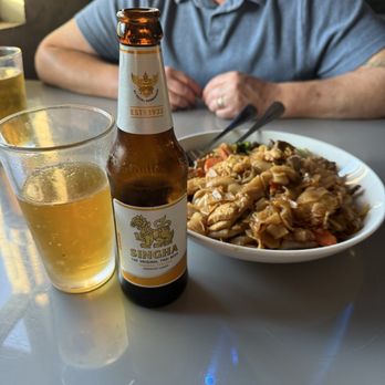 Patra Dining - Thai Near Me - Upland, California