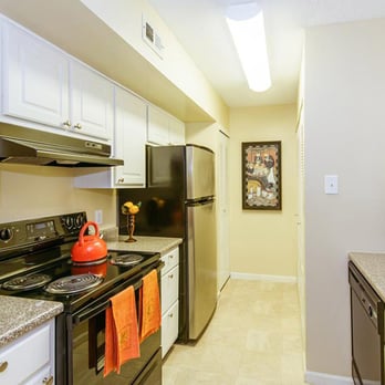 Brookview Apartments - Brookview Apartments kitchen - Apartments Near Me - Elkins Park, Pennsylvania Brookview Apartments - Brookview Apartments kitchen - Apartments Near Me - Elkins Park, Pennsylvania