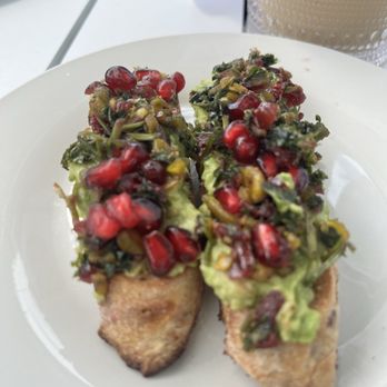 The Ivy Table - Avocado toast with pomegranate pistachio relish - American Near Me - Brighton, Michigan