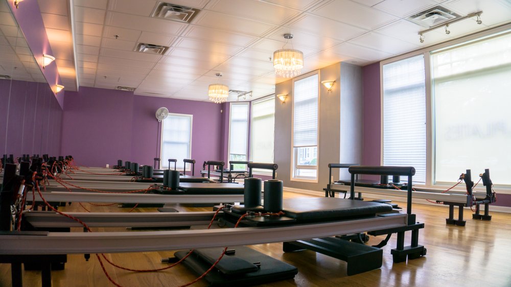 Imx Pilates Logo
