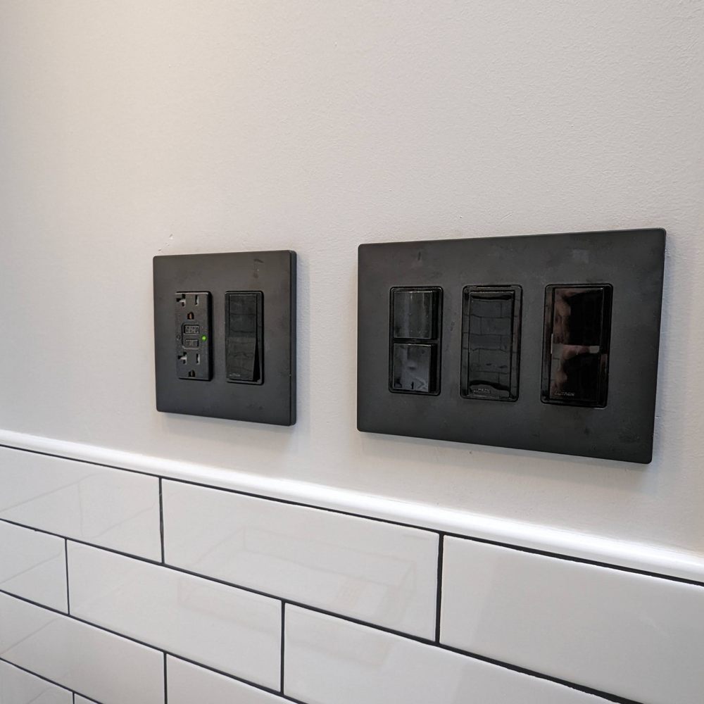 Black electrical switches Black electrical switches