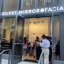 Exterior outside entrance of Silver Mirror Facial Bar - Brickell - Miami, Florida Exterior outside entrance of Silver Mirror Facial Bar - Brickell - Miami, Florida