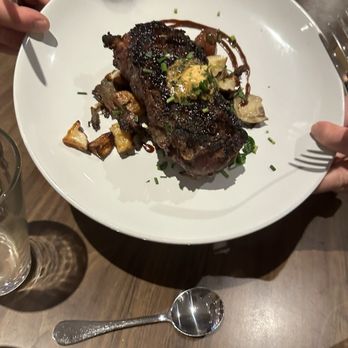 Cafe Momentum Dallas - Strip steak - New American Near Me - Dallas, Texas