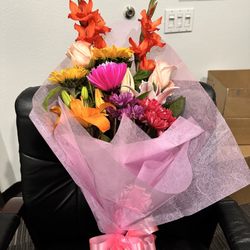 Lotus Florist - Last minute bouquet request.