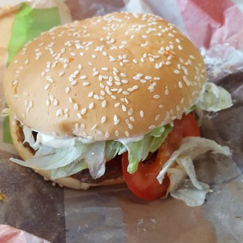 Burger King - Whopper cheese - Fast Food Near Me - Bielefeld, NW Burger King - Whopper cheese - Fast Food Near Me - Bielefeld, NW