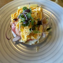 Capers Epicurean - Salmon bagel