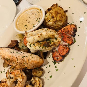 Angie's Seafood - Seafood Near Me - Baltimore, Maryland