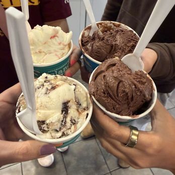 Island Creamery - Almond Joy, Salty Marsh, Salis Berry - Ice Cream & Frozen Yogurt Near Me - Salisbury, Maryland Island Creamery - Almond Joy, Salty Marsh, Salis Berry - Ice Cream & Frozen Yogurt Near Me - Salisbury, Maryland