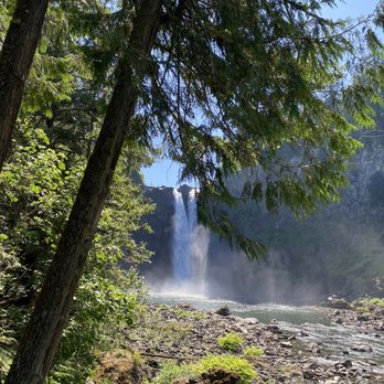 Snoqualmie Falls - View of waterfall from lower level - Parks Near Me - Snoqualmie, Washington Snoqualmie Falls - View of waterfall from lower level - Parks Near Me - Snoqualmie, Washington