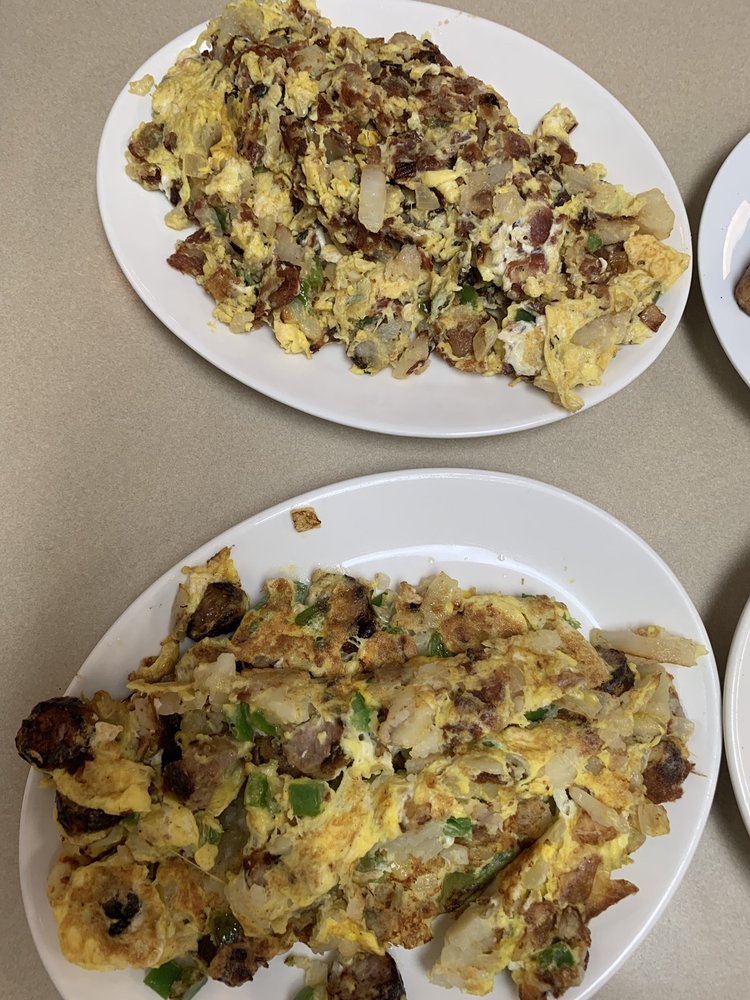 COFFEE CUP RESTAURANT 20 Photos & 84 Reviews 117 E Lancaster Ave