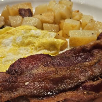 Tattles Bar & Grill - Scrambled eggs and bacon - Breakfast & Brunch Near Me - Preston, Idaho Tattles Bar & Grill - Scrambled eggs and bacon - Breakfast & Brunch Near Me - Preston, Idaho
