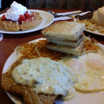 Broken Yolk Cafe - Nice presentation - American Near Me - Temecula, California Broken Yolk Cafe - Nice presentation - American Near Me - Temecula, California