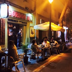 Gordon 10 - Disfruta del buen tiempo de Valencia en el corazón de Canovas.