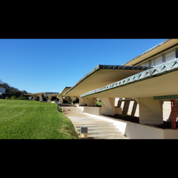 Sharp Family Tourism and Education Center - Esplanades (covered walkways) connect the buildings.