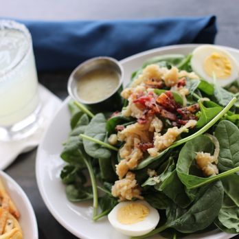 1885 Grill - Ooltewah - Spinach Salad - New American Near Me - Collegedale, Tennessee 1885 Grill - Ooltewah - Spinach Salad - New American Near Me - Collegedale, Tennessee