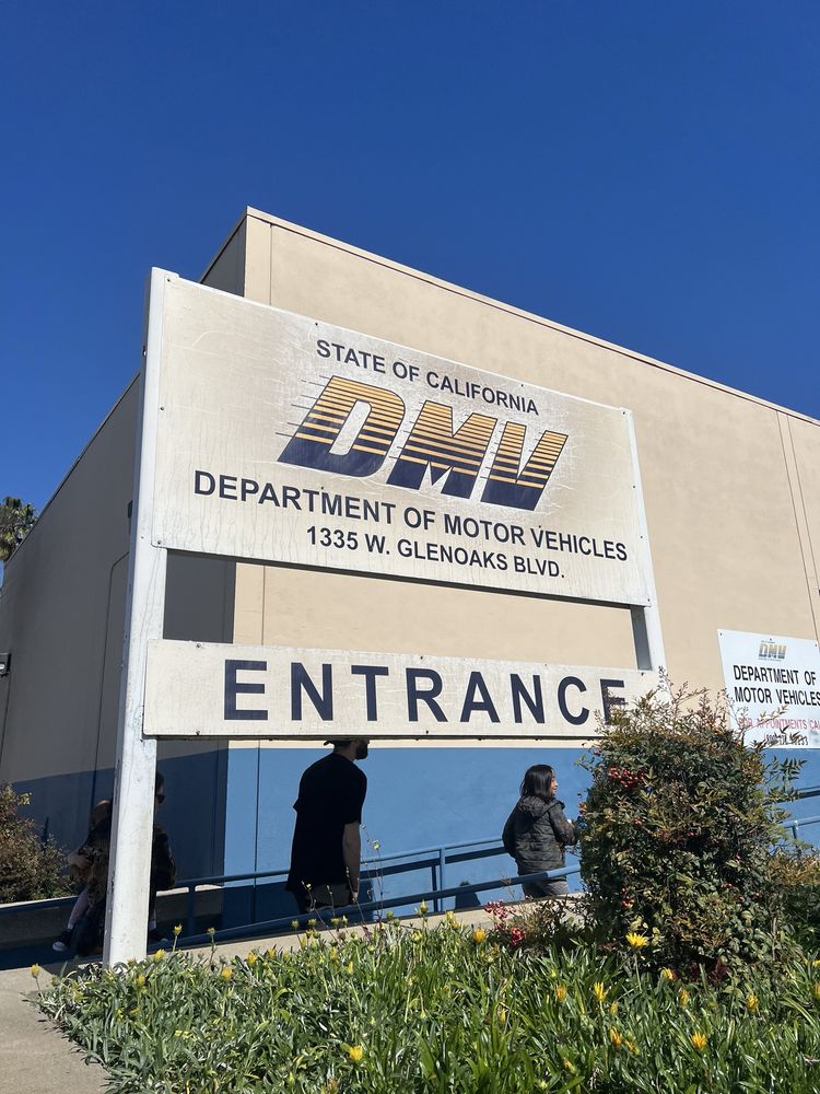 DEPARTMENT OF MOTOR VEHICLES Updated October 2024 84 Photos & 566 Reviews 1335 W Glenoaks