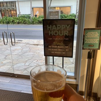 Holoholo Cafe And Market - Happy hour!!!! - Cafes Near Me - Honolulu, Hawaii Holoholo Cafe And Market - Happy hour!!!! - Cafes Near Me - Honolulu, Hawaii