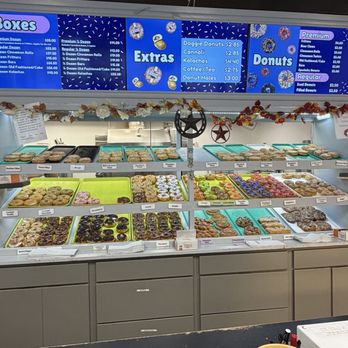 Lonestar Donuts - Donuts Near Me - Silverdale, Washington