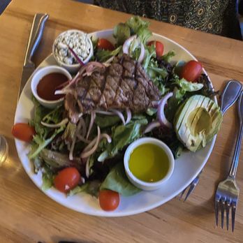 Sonapa Grille - Silverado Steak Salad (gfo) - Bars Near Me - New Smyrna Beach, Florida