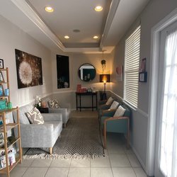 JFV Wellbeing MD - Waiting room