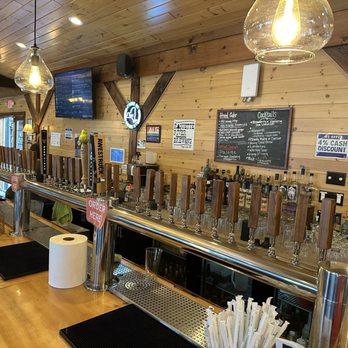 Raquette River Brewing - Lots of beer and a full bar - Breweries Near Me - Tupper Lake, New York Raquette River Brewing - Lots of beer and a full bar - Breweries Near Me - Tupper Lake, New York