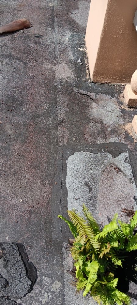 Slide of Deras Roofing & Remodelacio