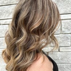 Hair By Roxanne Funes