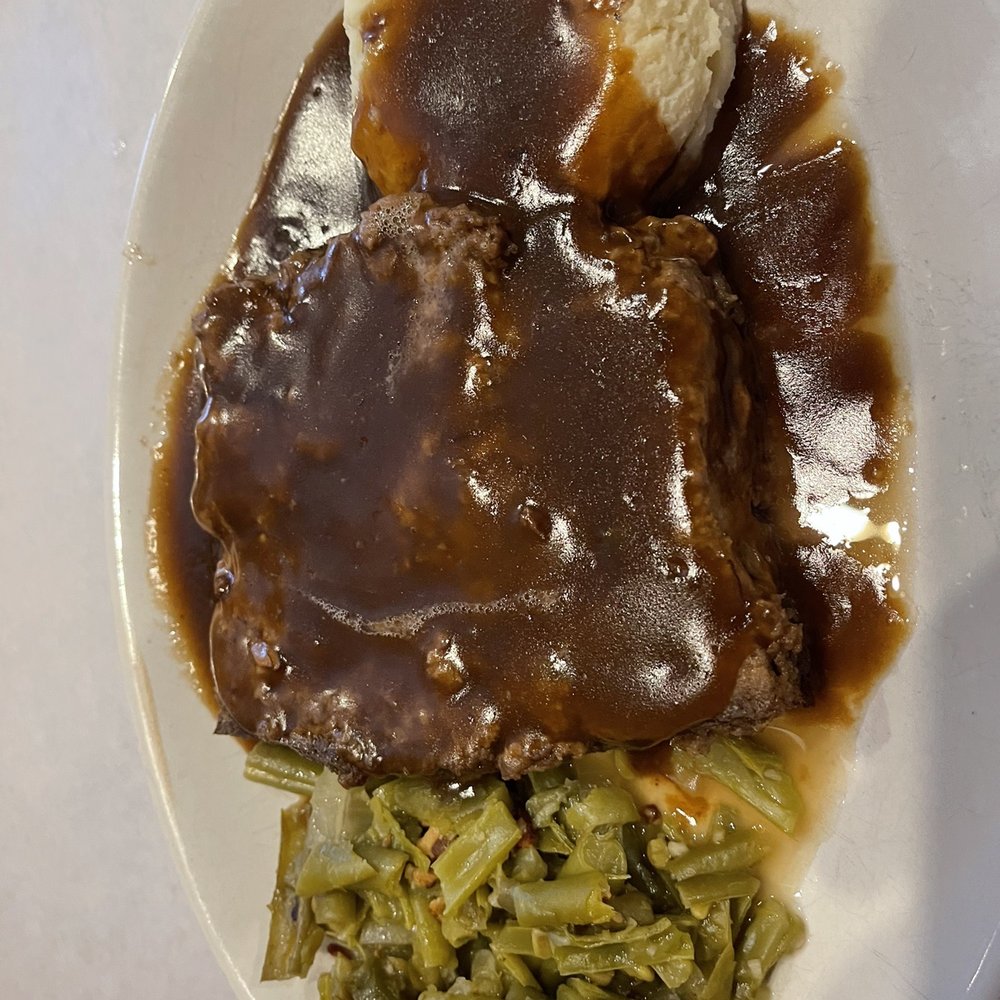 The Old Mohawk - Meatloaf, mash & green beans - American Near Me - Columbus, Ohio The Old Mohawk - Meatloaf, mash & green beans - American Near Me - Columbus, Ohio
