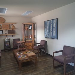 Chiropractic Associates - Entry and Waiting area
