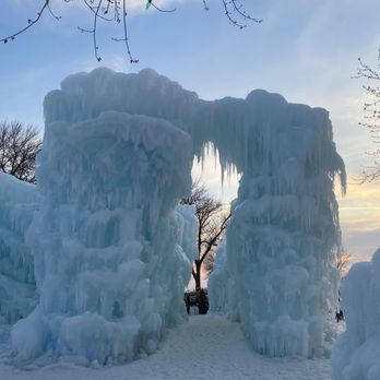 Ice Castles Minnesota - Sun setting - Landmarks & Historical Buildings Near Me - Falcon Heights, Minnesota Ice Castles Minnesota - Sun setting - Landmarks & Historical Buildings Near Me - Falcon Heights, Minnesota