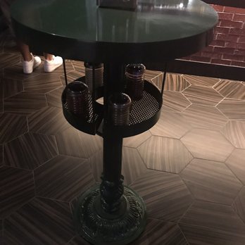 Palms Pizza - Stand up tables with crushed red pepper and other fixings. - Pizza Near Me - Las Vegas, Nevada Palms Pizza - Stand up tables with crushed red pepper and other fixings. - Pizza Near Me - Las Vegas, Nevada