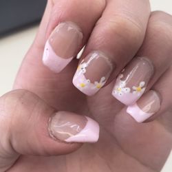 A Touch Of Rain Nailspa - Lifting and chipped nail polish