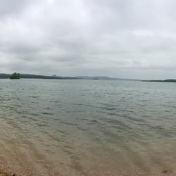 Diventures - Jakes point on table rock Lake where they offer shore diving for open water certification as well as night dives for fun.