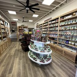 The Nut Garden - Inside