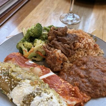 Flecha Cantina - Enchiladas, birria, rice and beans - Mexican Near Me - Huntington Beach, California Flecha Cantina - Enchiladas, birria, rice and beans - Mexican Near Me - Huntington Beach, California