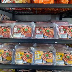 Central Foods - Mr. Pork Grill Sausage! Brazilian Style, 100% natural, no chemicals!
