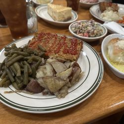 Mim's Kitchen - My meat loaf, potatoes and green beans!!