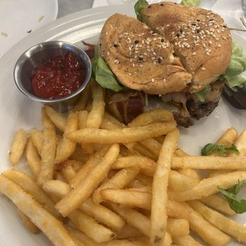 et al. - Breakfast & Brunch Near Me - Honolulu, Hawaii