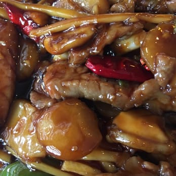 Chow's Chinese Restaurant - Szechuan beef - Chinese Near Me - Oklahoma City, Oklahoma