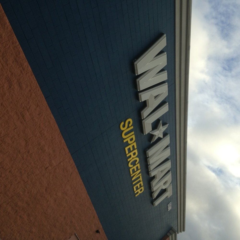 Walmart Supercenter - Grocery Near Me - Ooltewah, Tennessee
