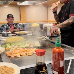 Fujiyama - Hibachi Chef cooking/performing