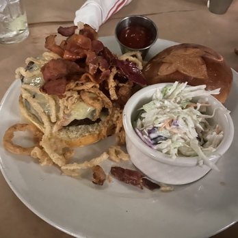 Painters' Restaurant - New American Near Me - Brookhaven, New York