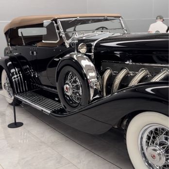 Savoy Automobile Museum - Indoor Show Car - Museums Near Me - Cartersville, Georgia