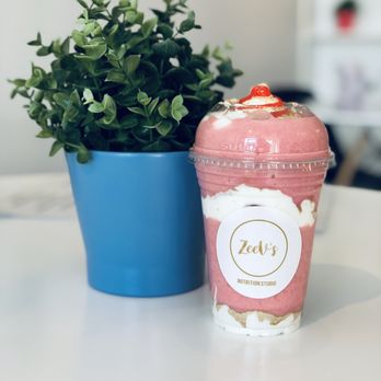 ZeeV's Nutrition Studio - Red Velvet Cheesecake Shake - Juice Bars & Smoothies Near Me - Toronto, Ontario ZeeV's Nutrition Studio - Red Velvet Cheesecake Shake - Juice Bars & Smoothies Near Me - Toronto, Ontario
