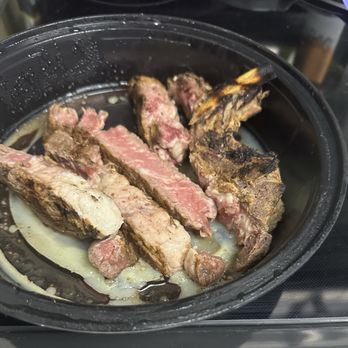 The River Palm Terrace - Born in Rib Eye (24oz) asked to be cut - Steakhouses Near Me - Edgewater, New Jersey The River Palm Terrace - Born in Rib Eye (24oz) asked to be cut - Steakhouses Near Me - Edgewater, New Jersey