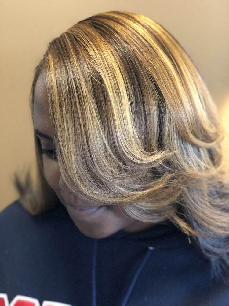 Kim Williams Salon Logo
